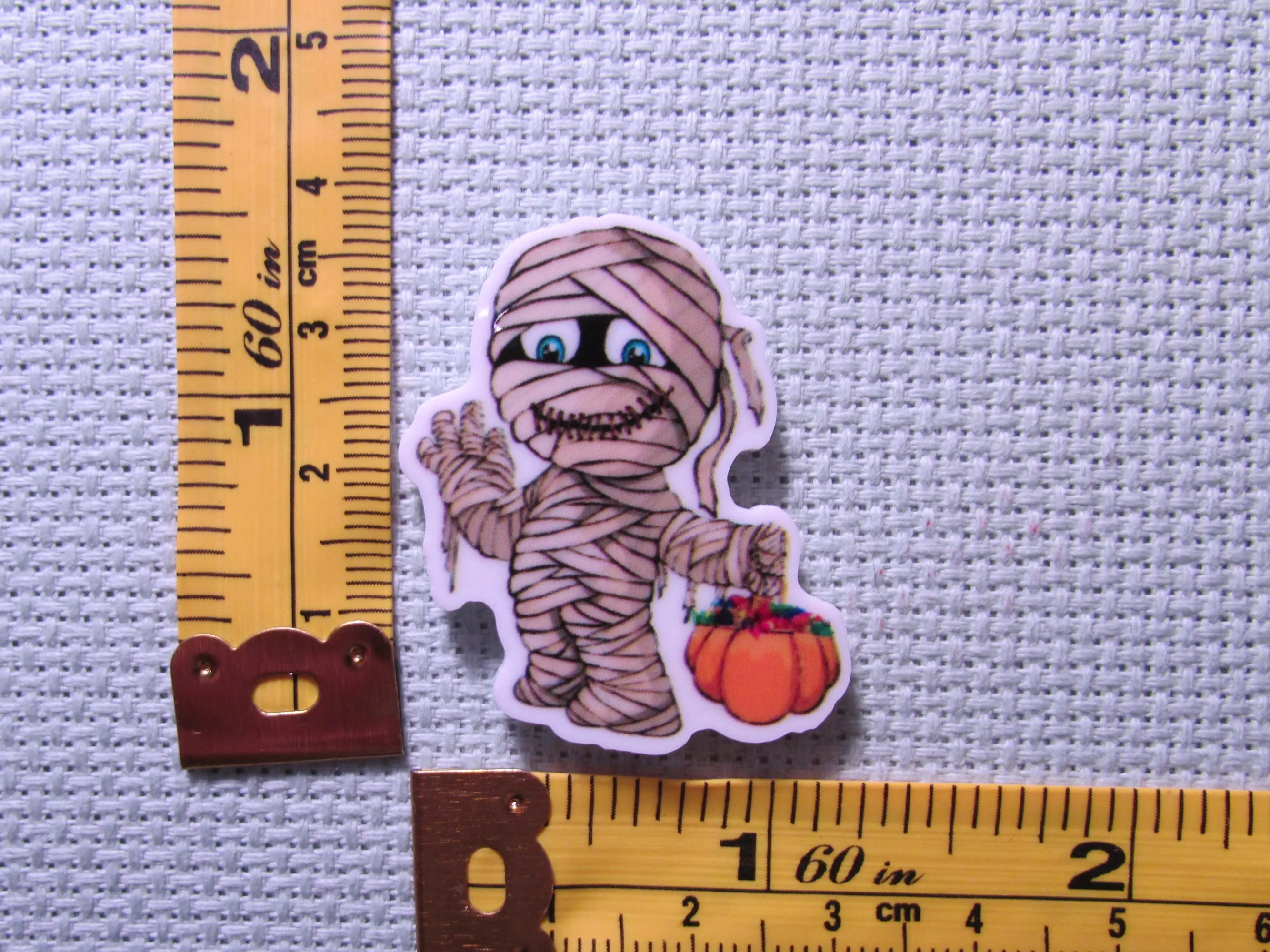 Mummy Needle Minder, Cover Minder, Magnet